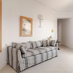 Apartmán μοναδικής θέσης στη θάλασσα