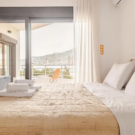 Apartmán μοναδικής θέσης στη θάλασσα Loutráki