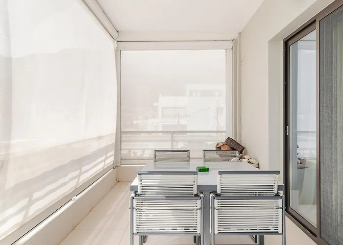 μοναδικής θέσης στη θάλασσα