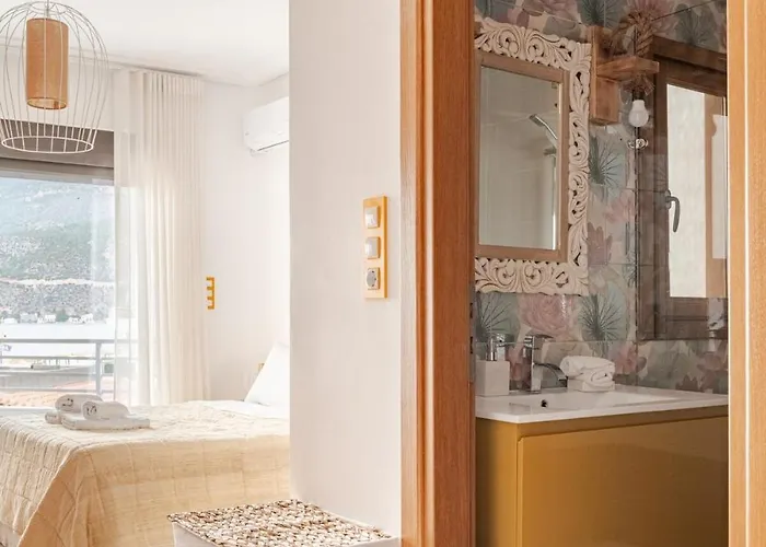 아파트 μοναδικής θέσης στη θάλασσα *