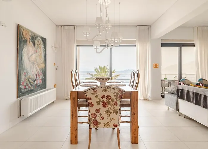 μοναδικής θέσης στη θάλασσα 아파트 루트라키